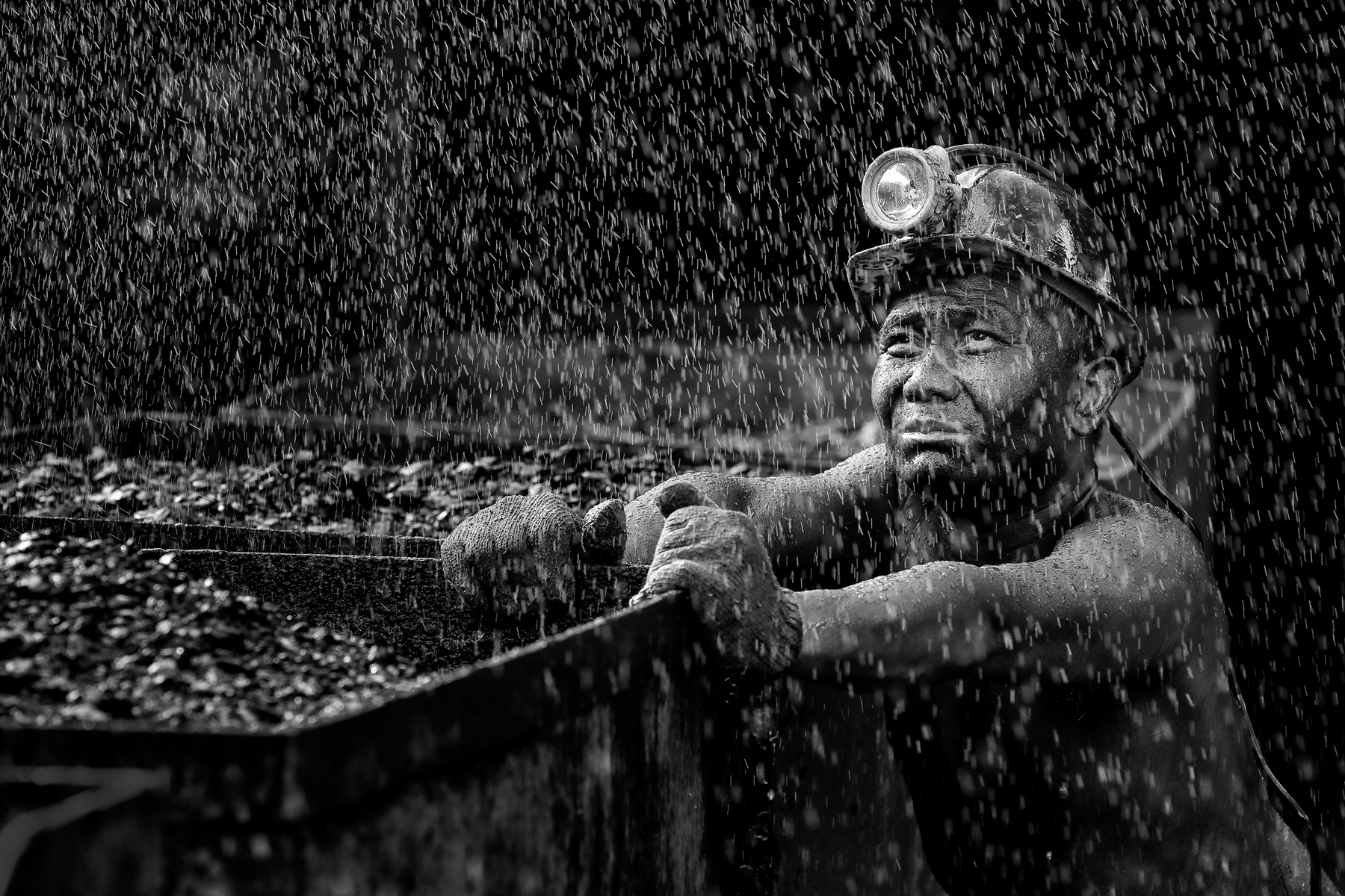 4優選獎-礦工人生-殷偉程