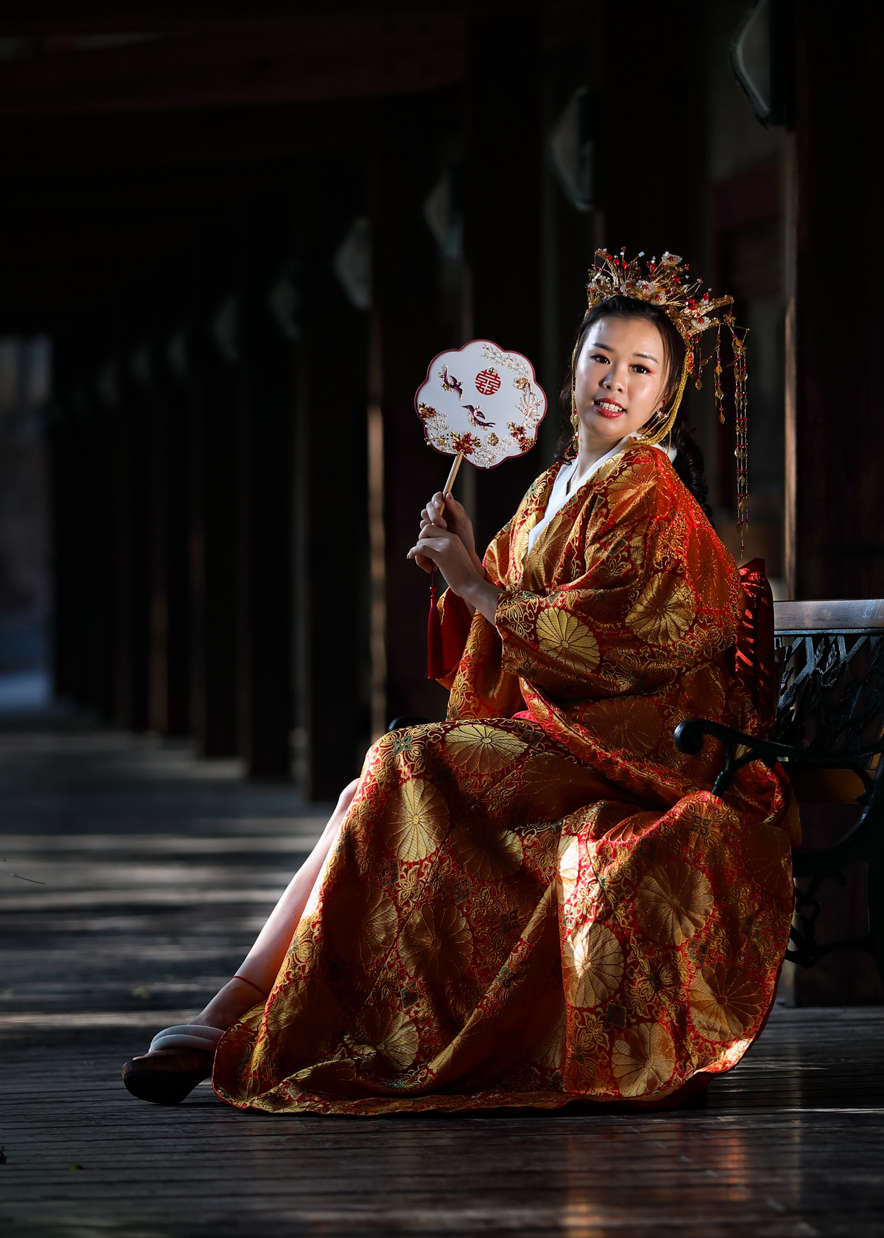 銅牌-楊泔泉-佳人3      