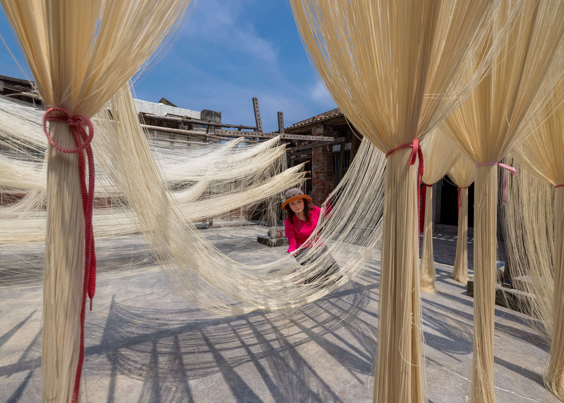 8月銅牌-邱瑞山-麵線美人1