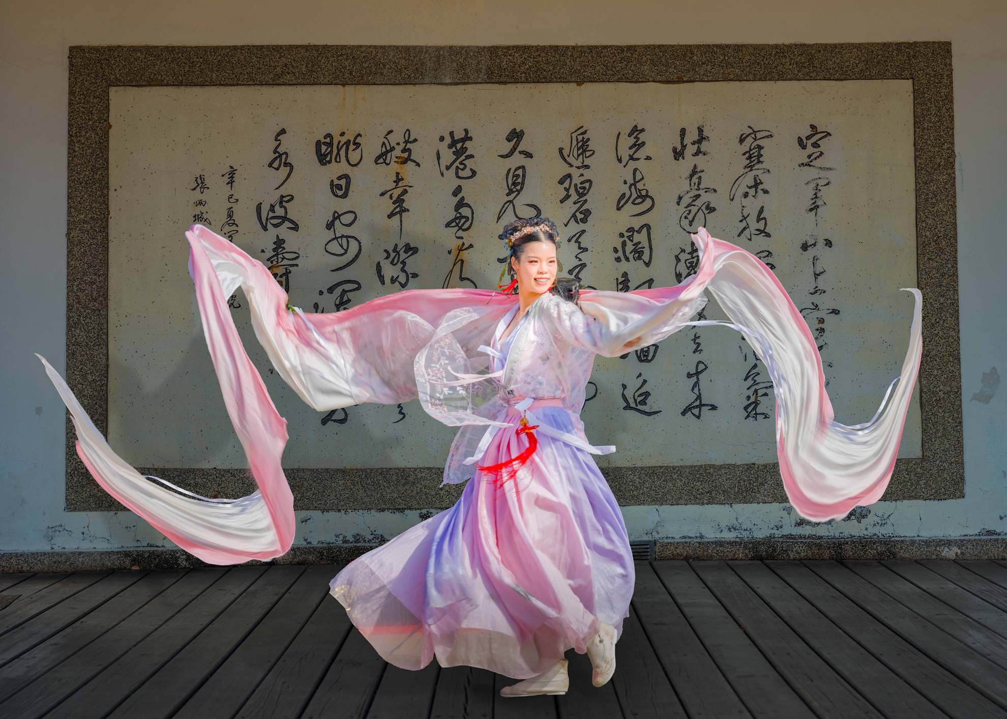 01.金牌.八卦山美女5-吳秀玲