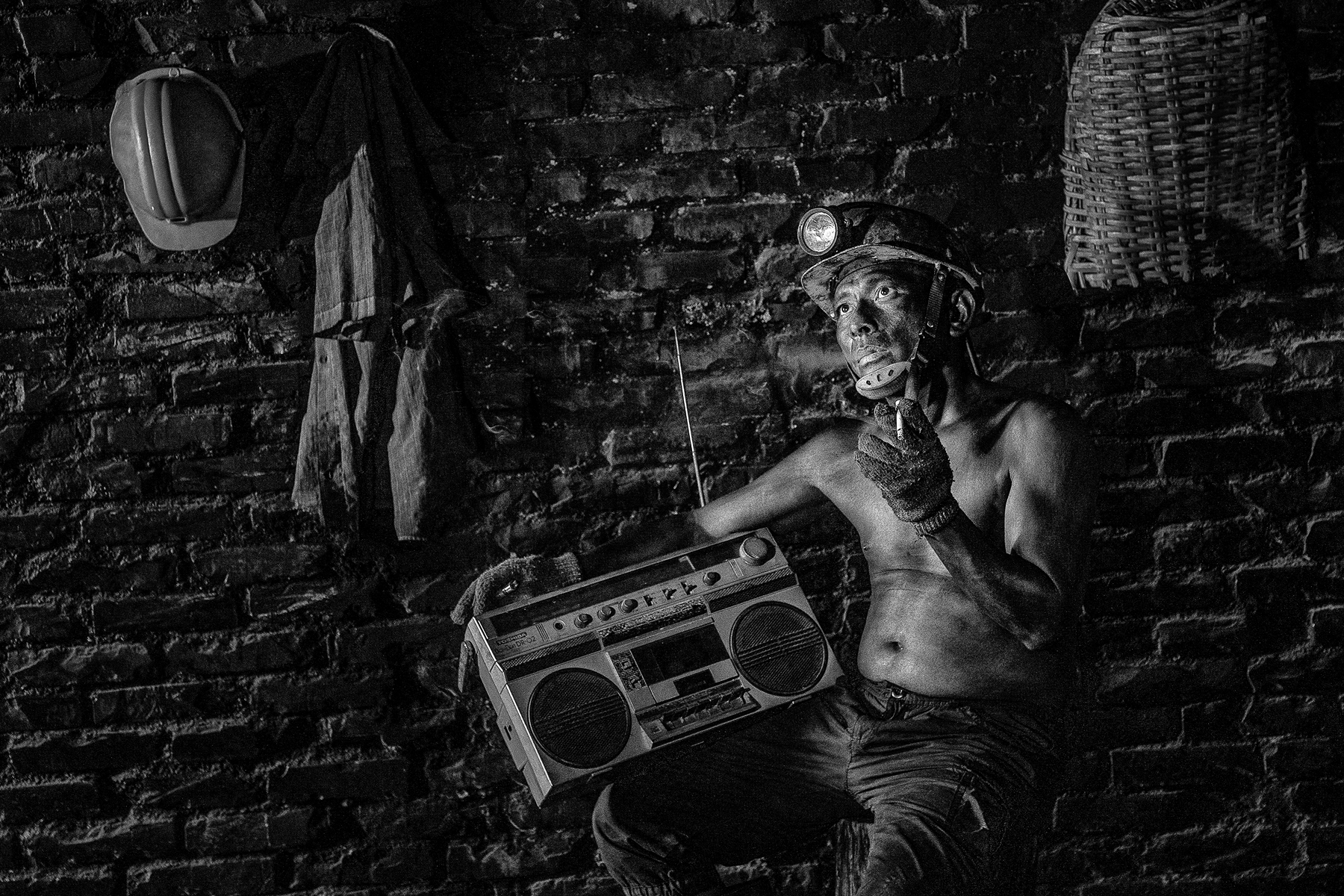 4月入選-殷偉程-沉思