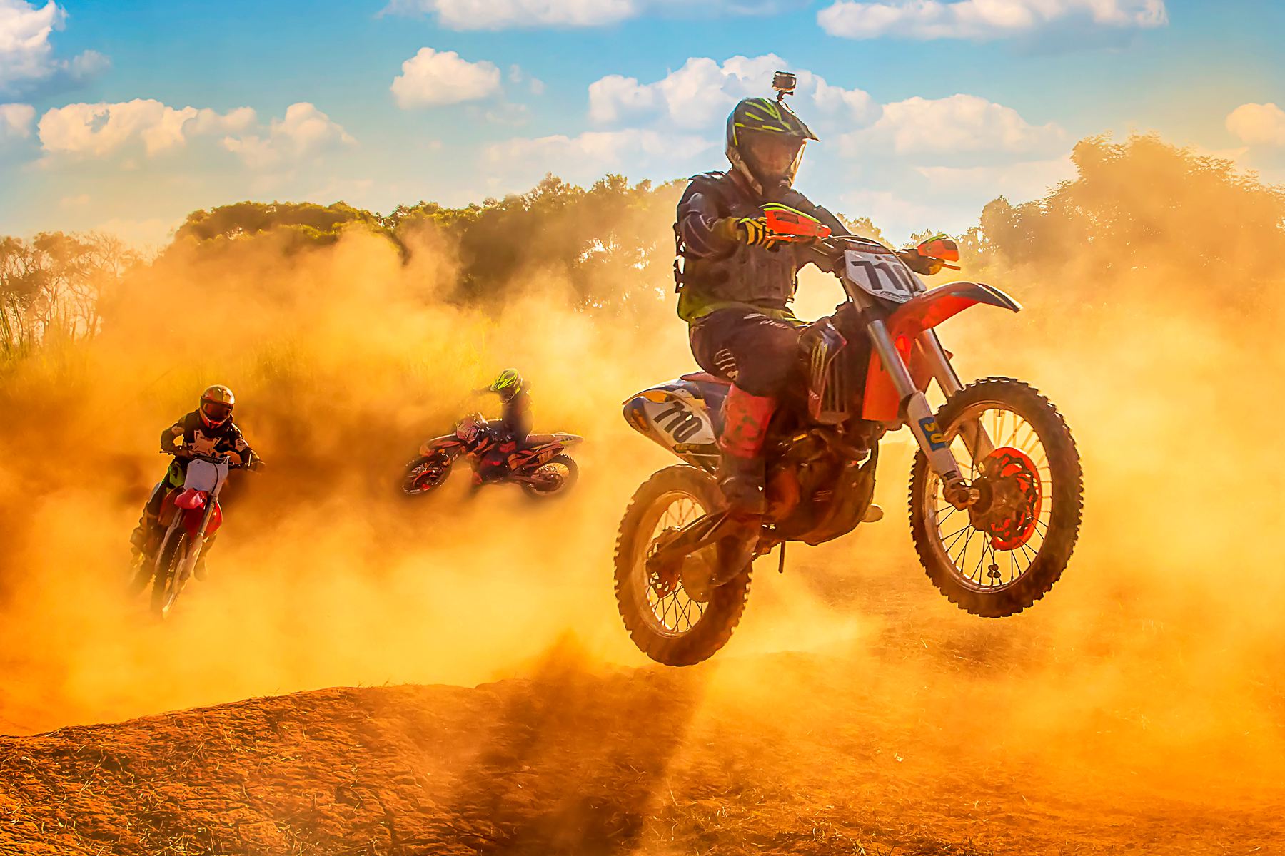 8月入選-殷偉程-越野競速