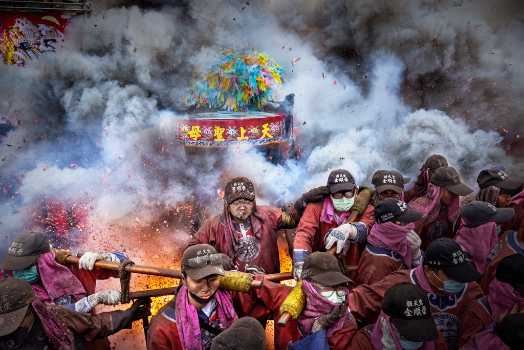 7月入選-邱瑞山-北港迓媽祖