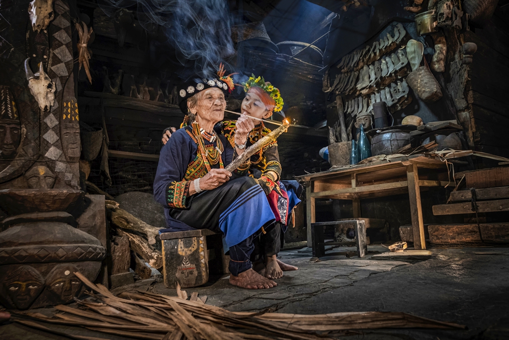 7月入選-陳翠娥-祖孫情