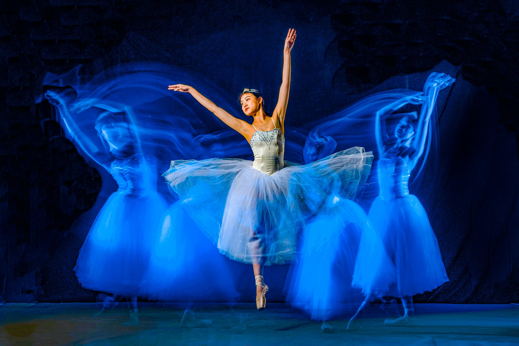 12月佳作-陳泓文-舞影