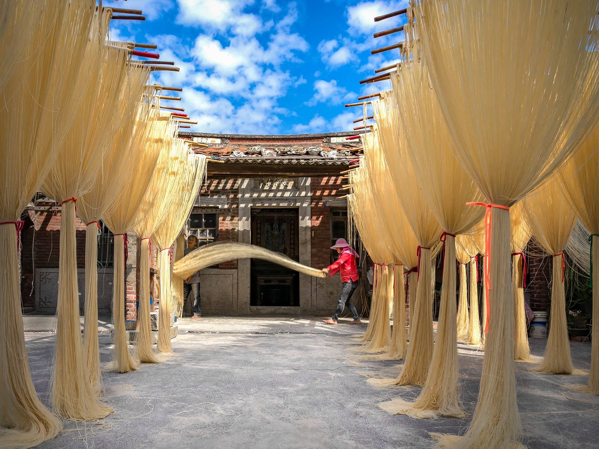 4月-佳作-麵線的天空-胡菀玲