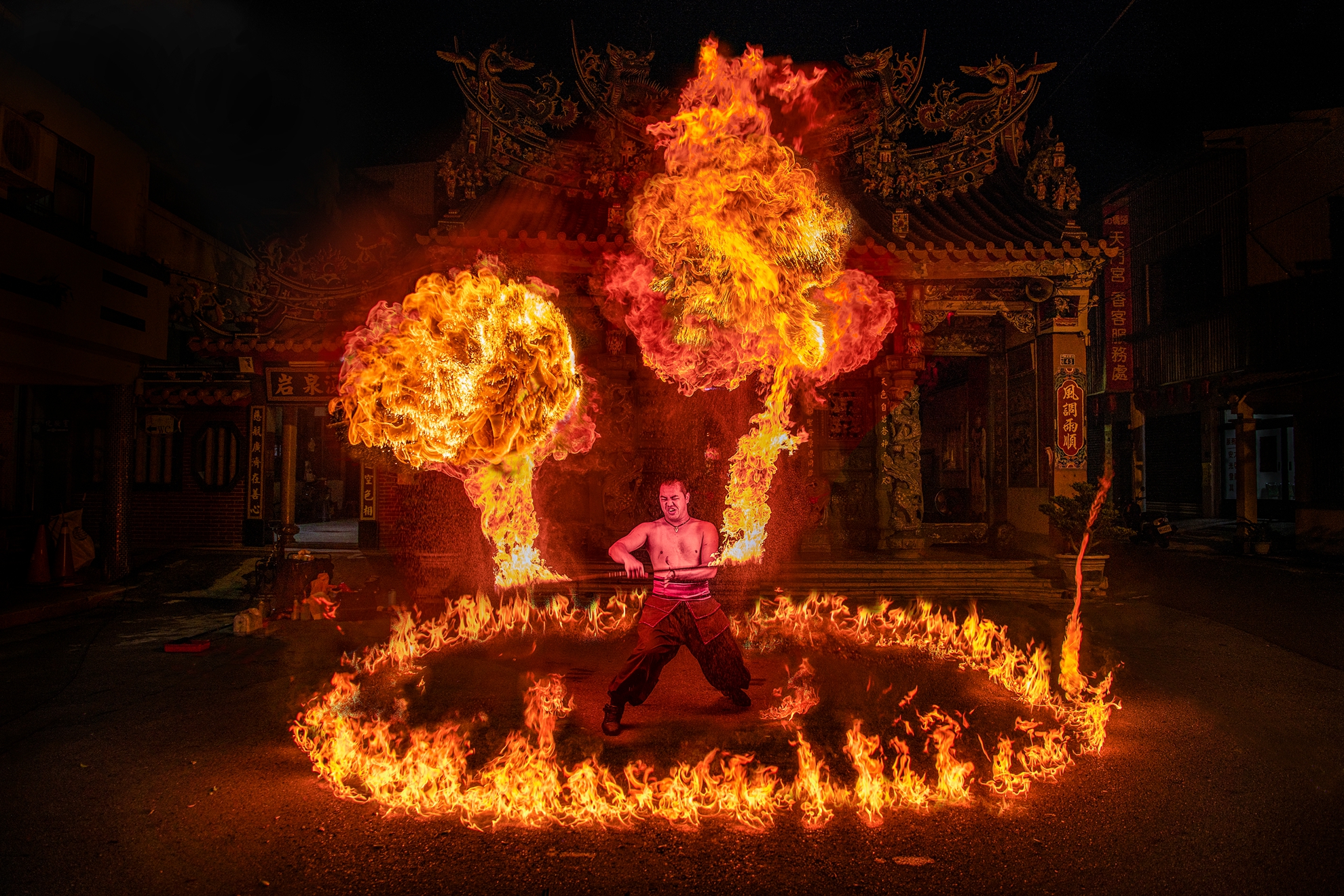 1月-入選-洪子芸-火舞