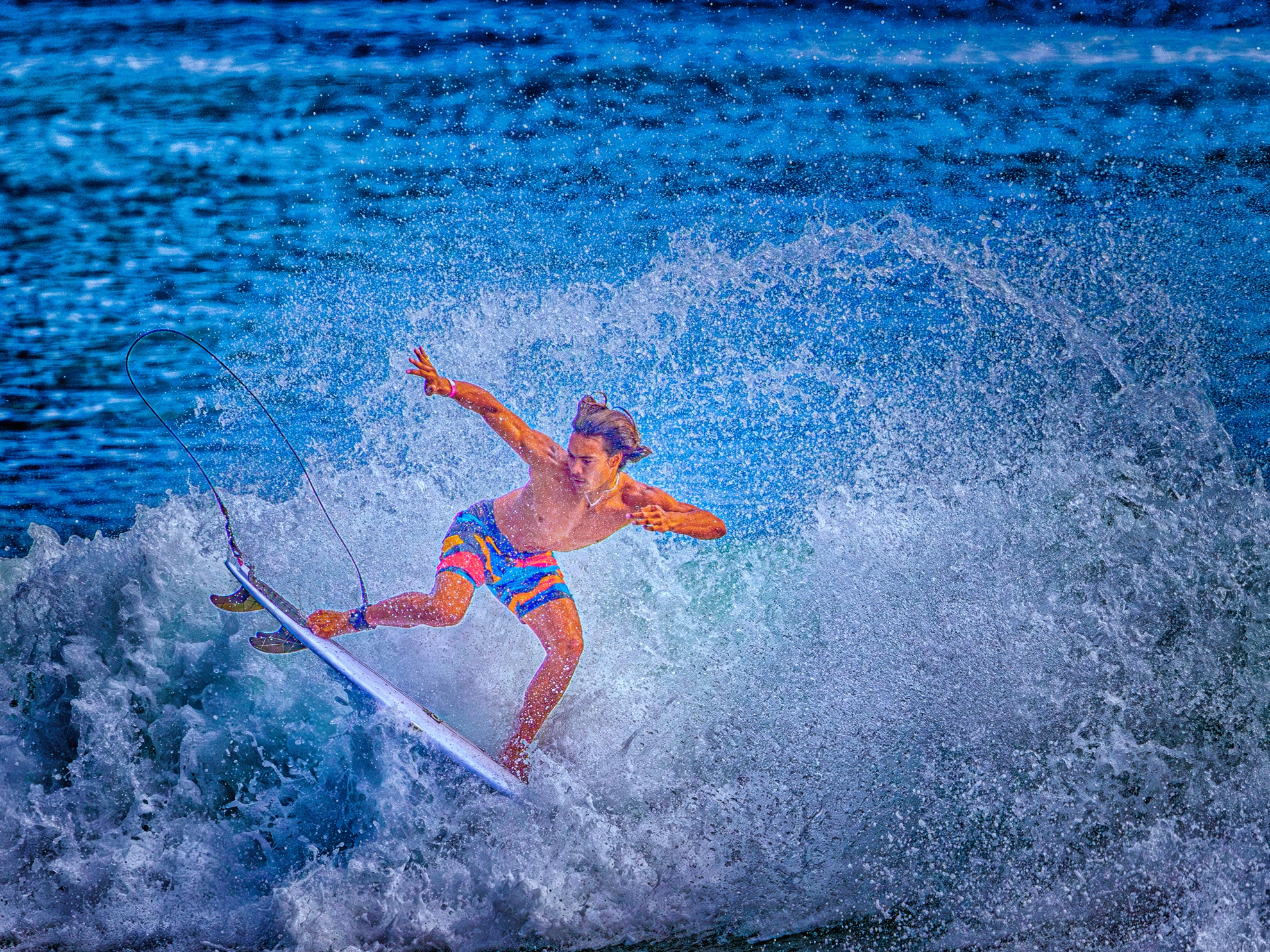 3月-入選-黃清圳-迎浪跳躍