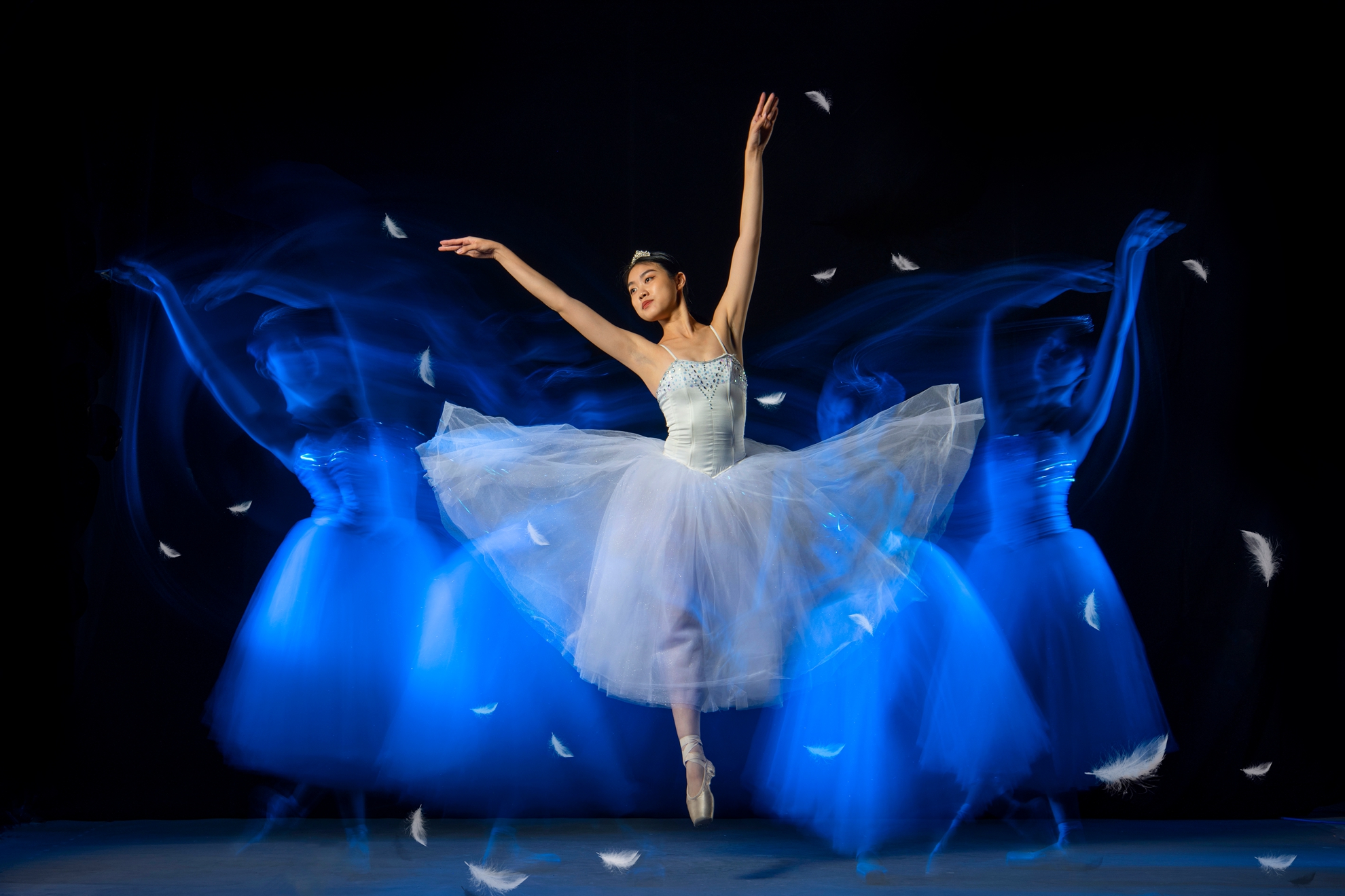 4月-佳作-洪子芸-天鵝舞