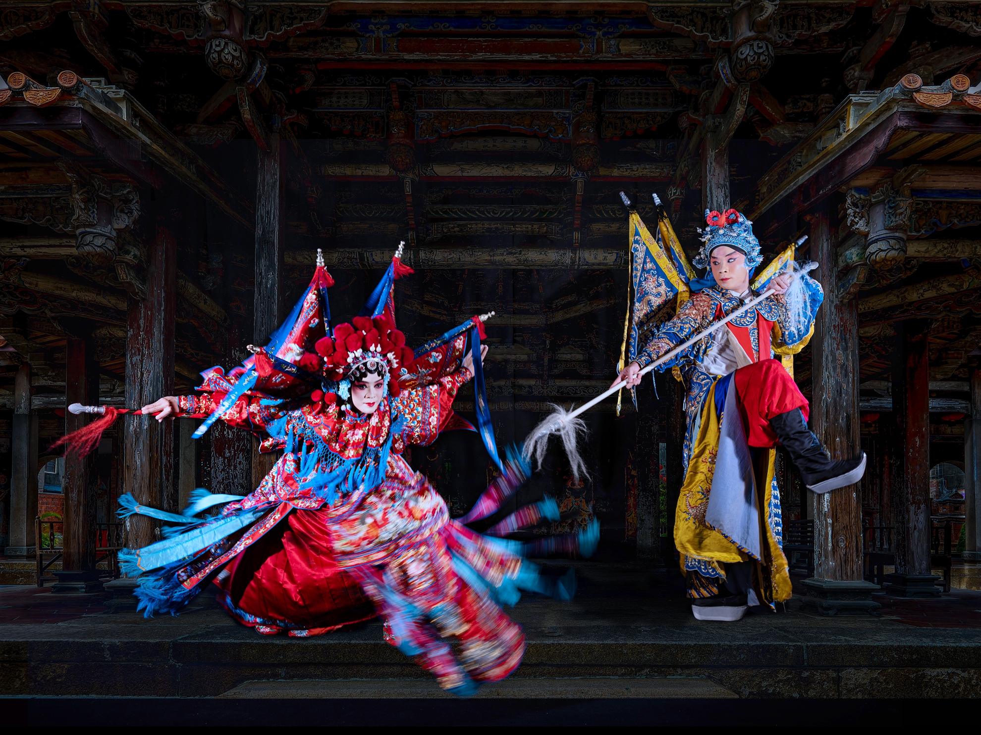 9月-佳作-吳(糸秀)華-鏗鏘戰意