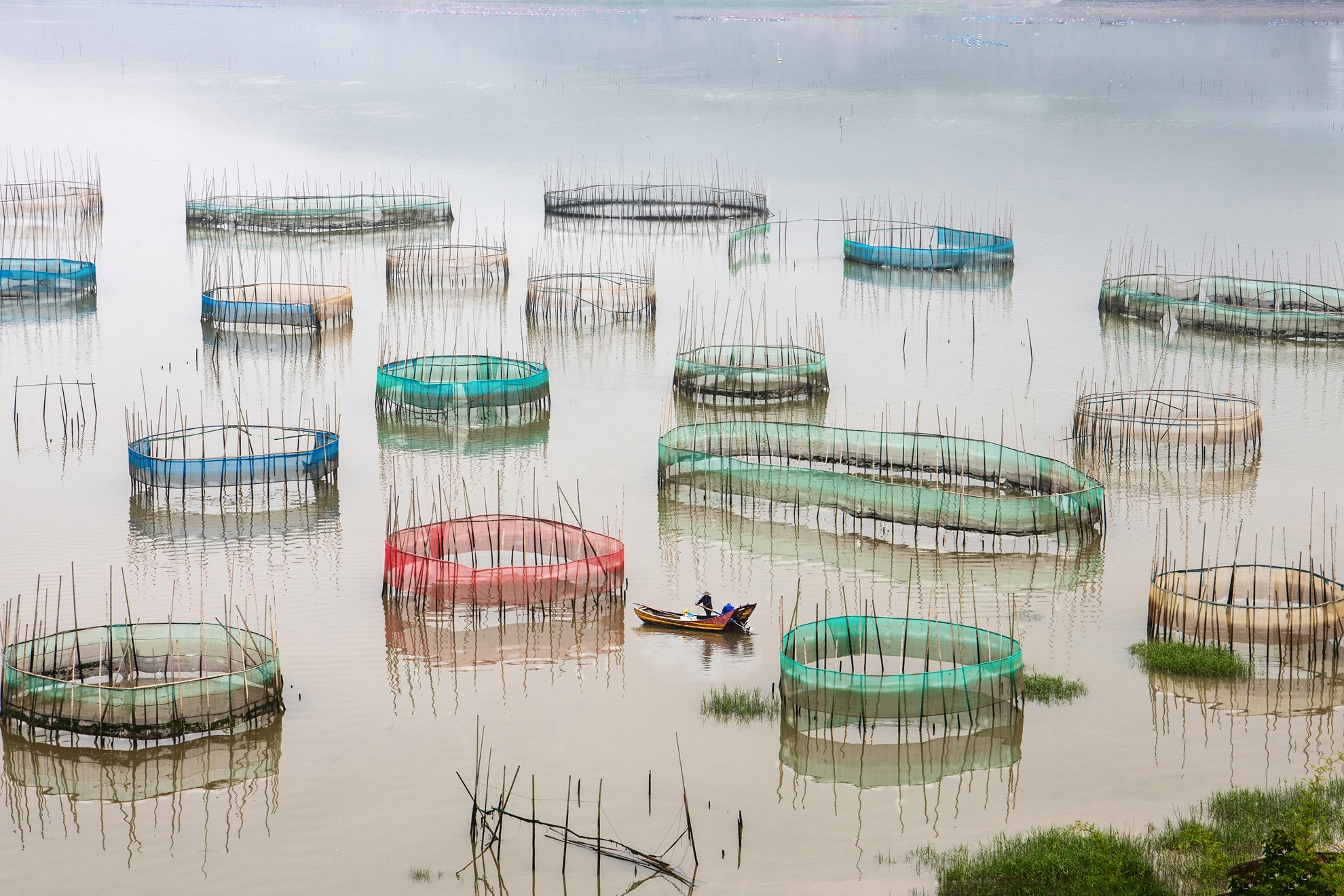 11月-入選-洪子芸-晨曦孤舟