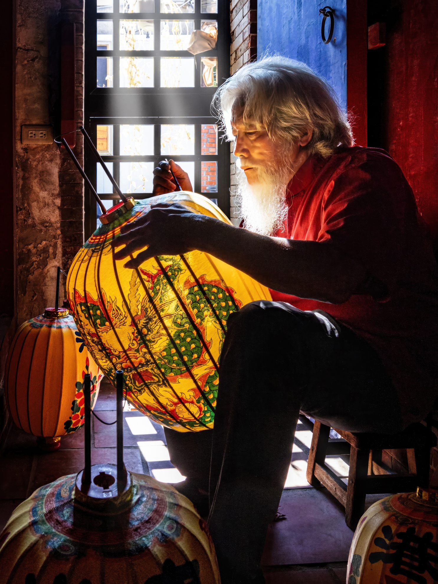 113年春季-銅手獎-吳(糸秀)華-畫燈