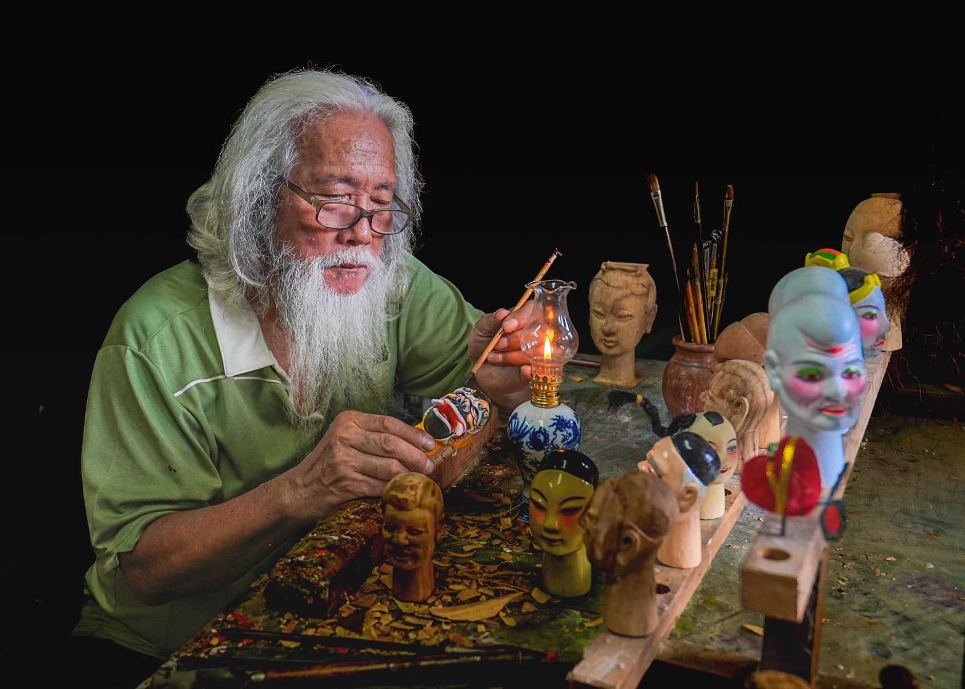 9月-(秋)-佳作-張坤柏-戲偶雕刻