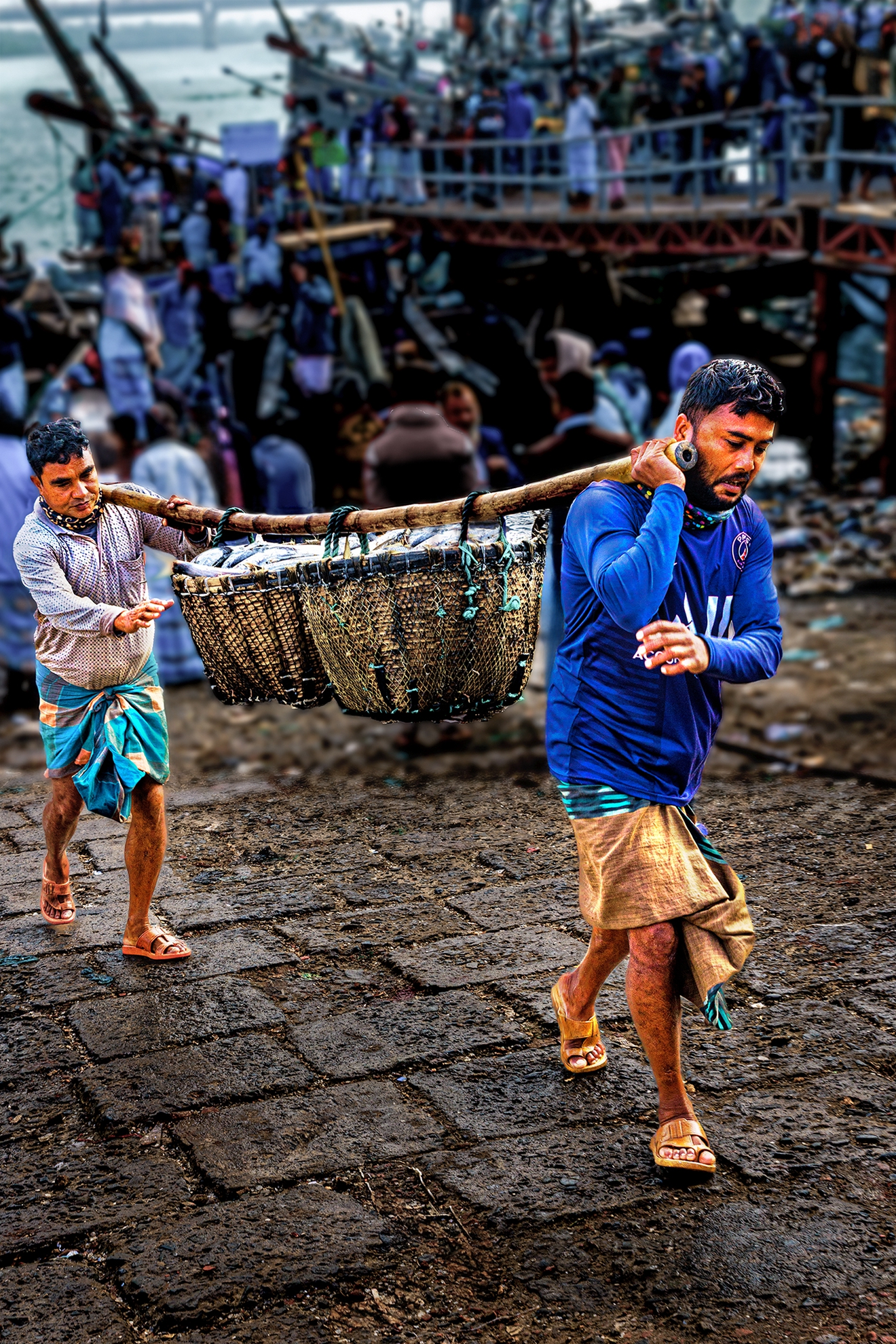 2月-(春)-入選-陳錫沼-歸航後的辛勞
