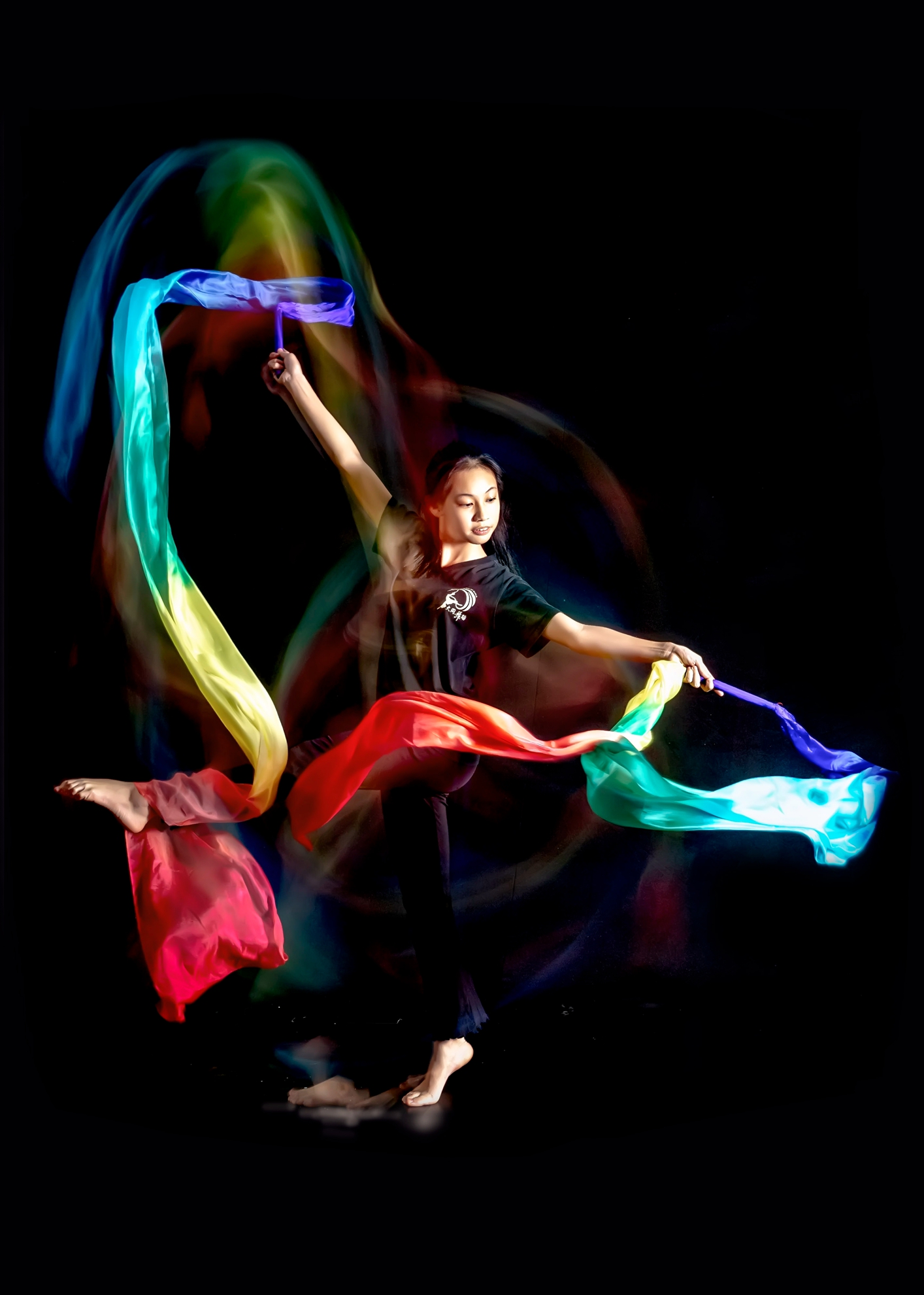 3月-(秋)-入選-張坤柏-彩帶舞者